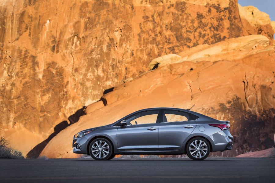  Hyundai Accent Limited 2017 года  (NA) (фото 24 из 40)